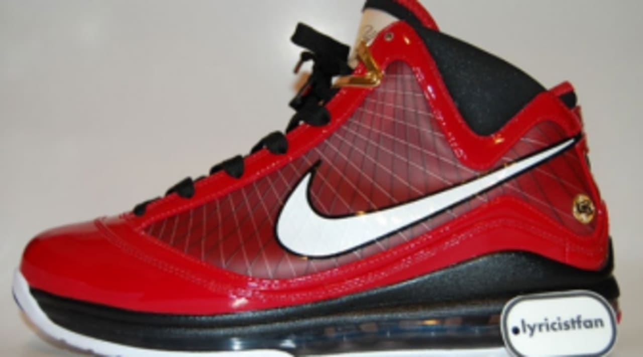 lebron 7 heroes pack
