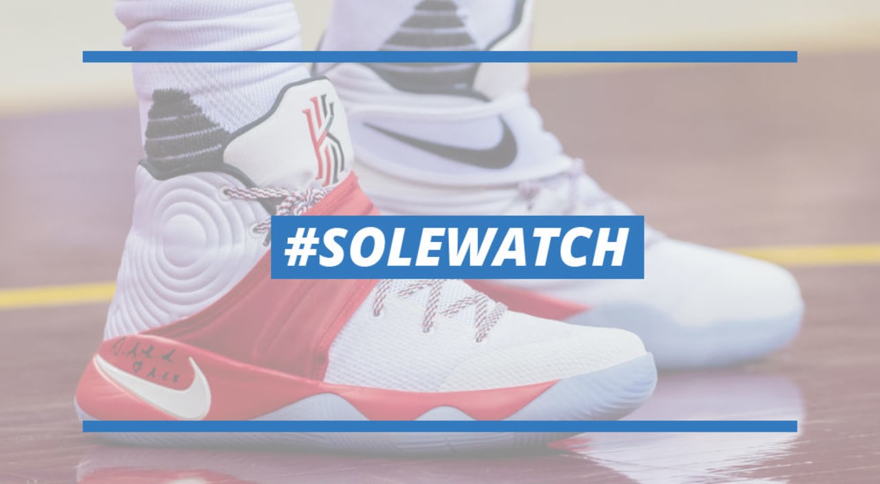 kyrie irving mismatched shoes