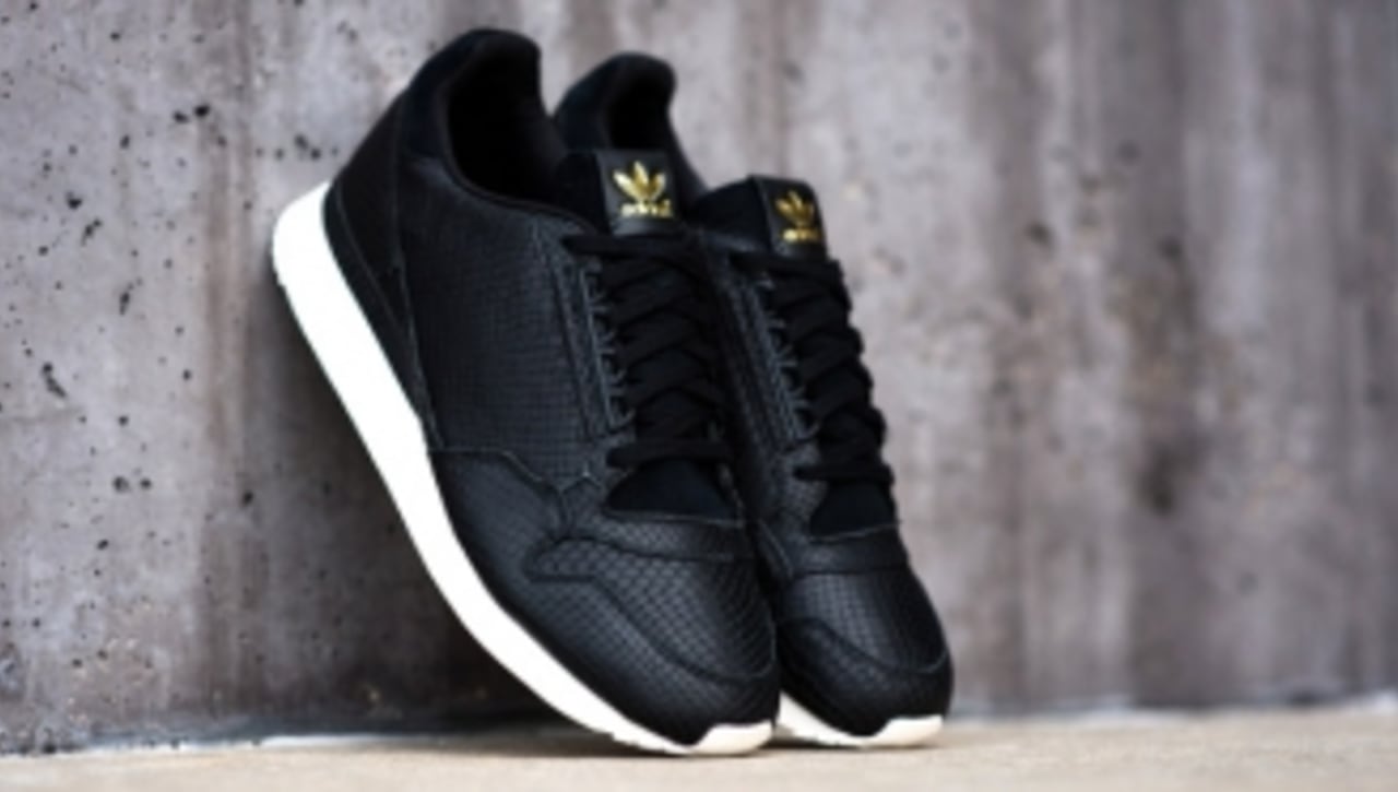 adidas ZX 500 'Black Snake' | Sole Collector