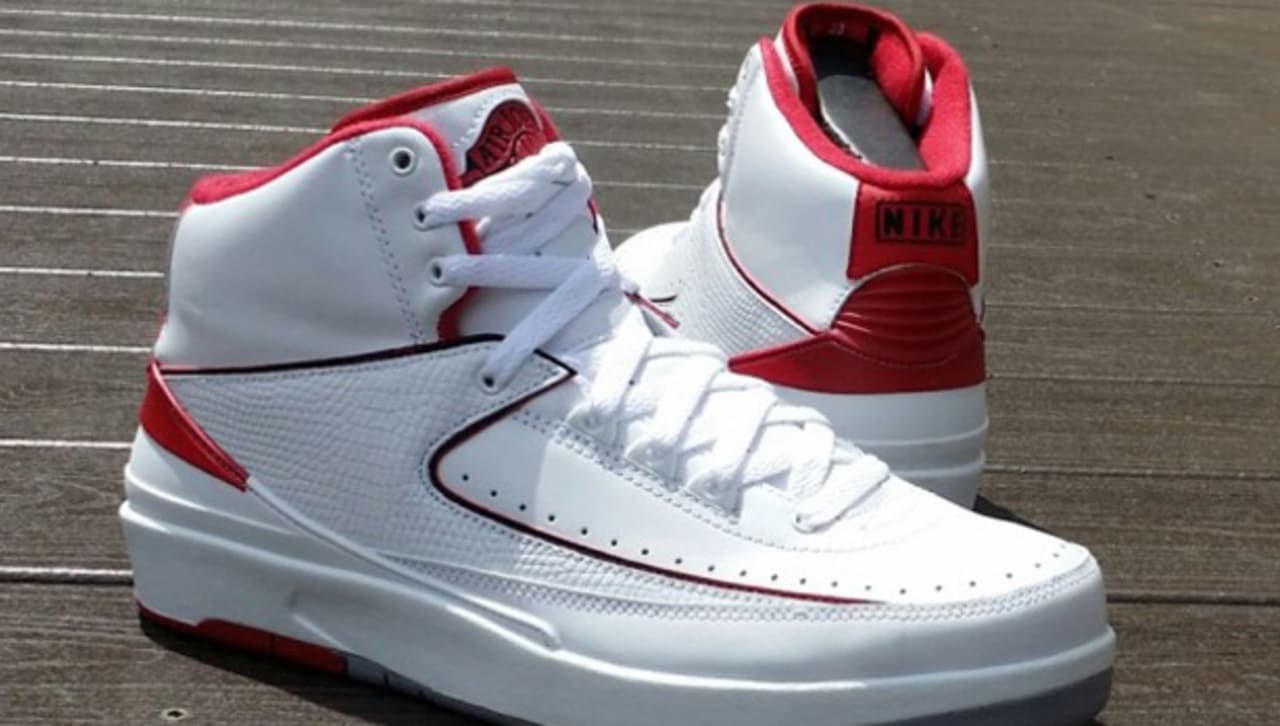Кроссовки jordan 2. Nike Air Jordan 2 Red White. Nike Air Jordan 2 Retro SP. Air Jordan 2 White.