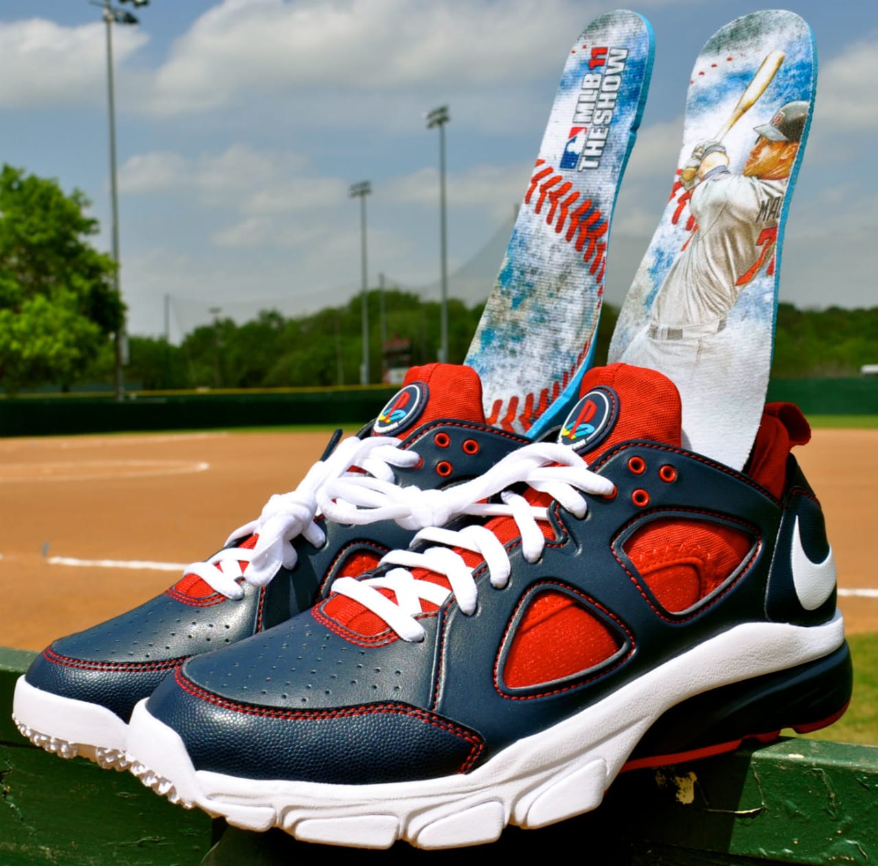 baseball tennis shoes