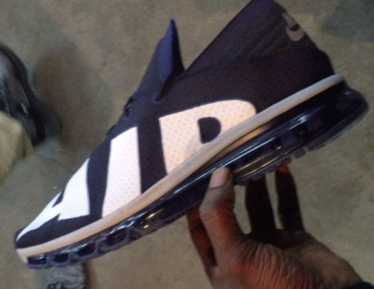 nike air max slip on