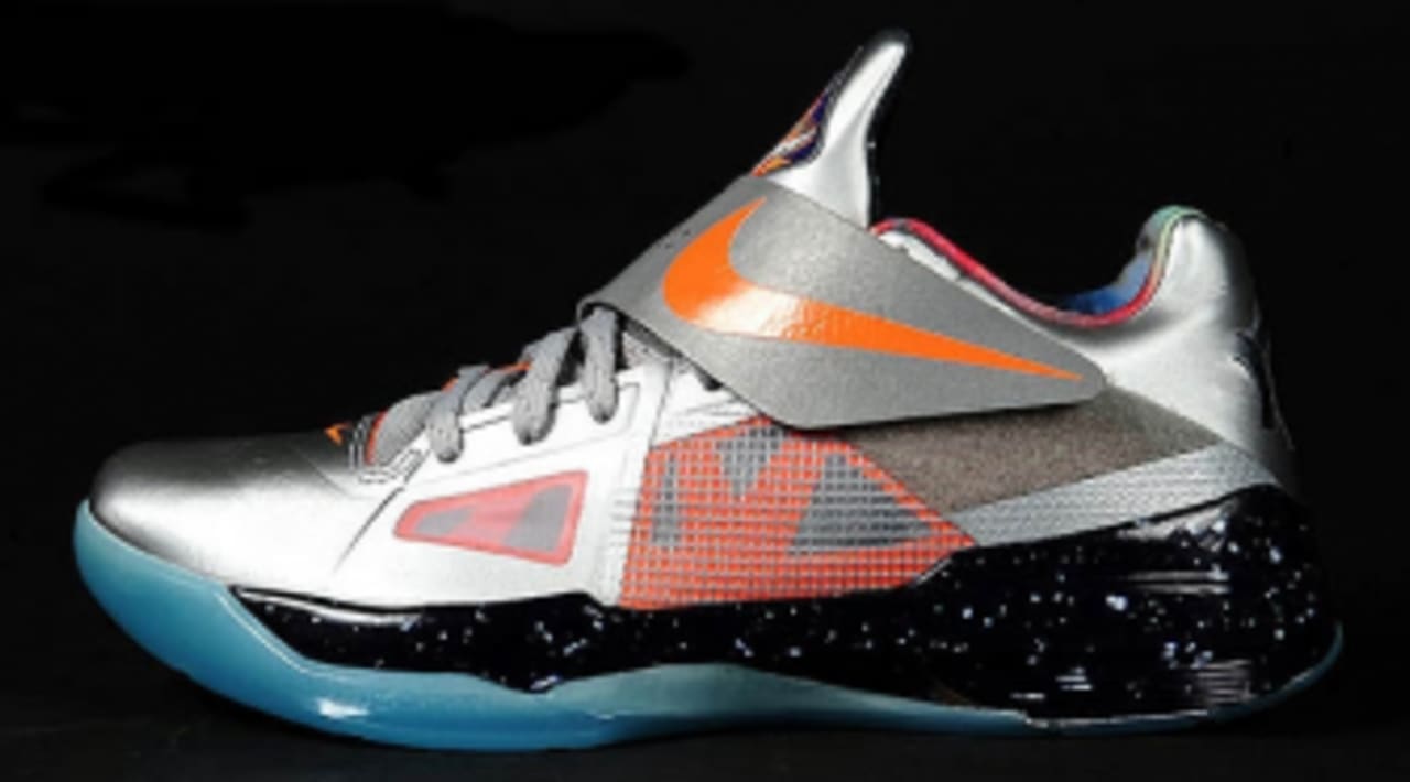 kd 4 galaxy Kevin Durant shoes on sale