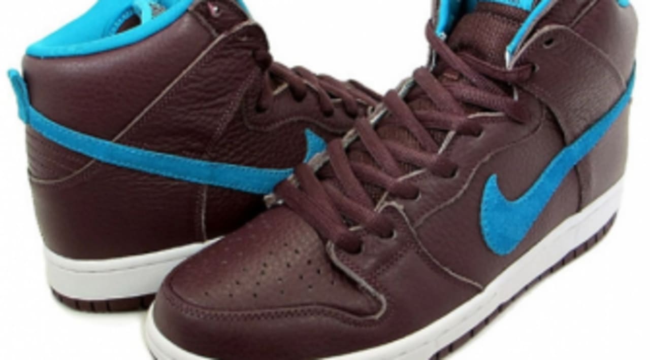 nike sb dunk high maroon