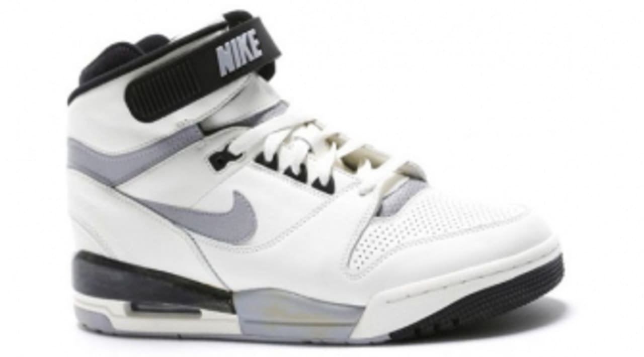 nike air revolution price