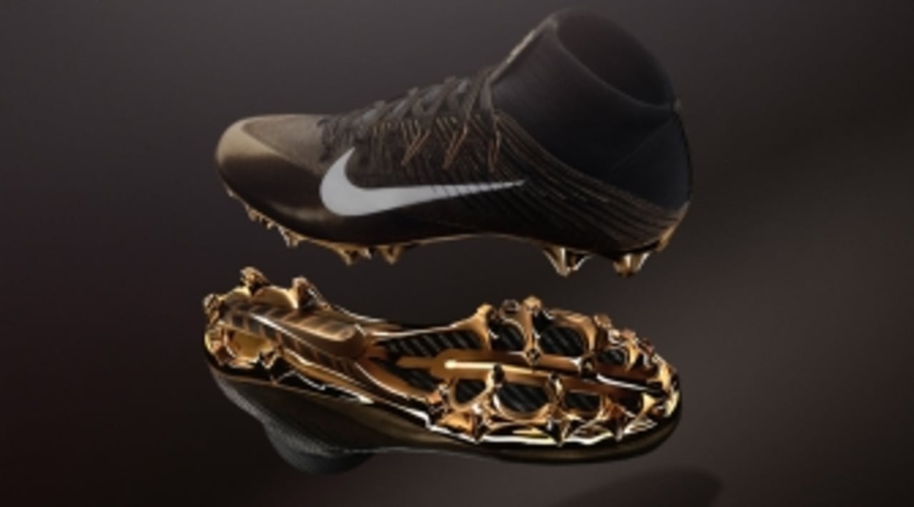 lightest cleats for football