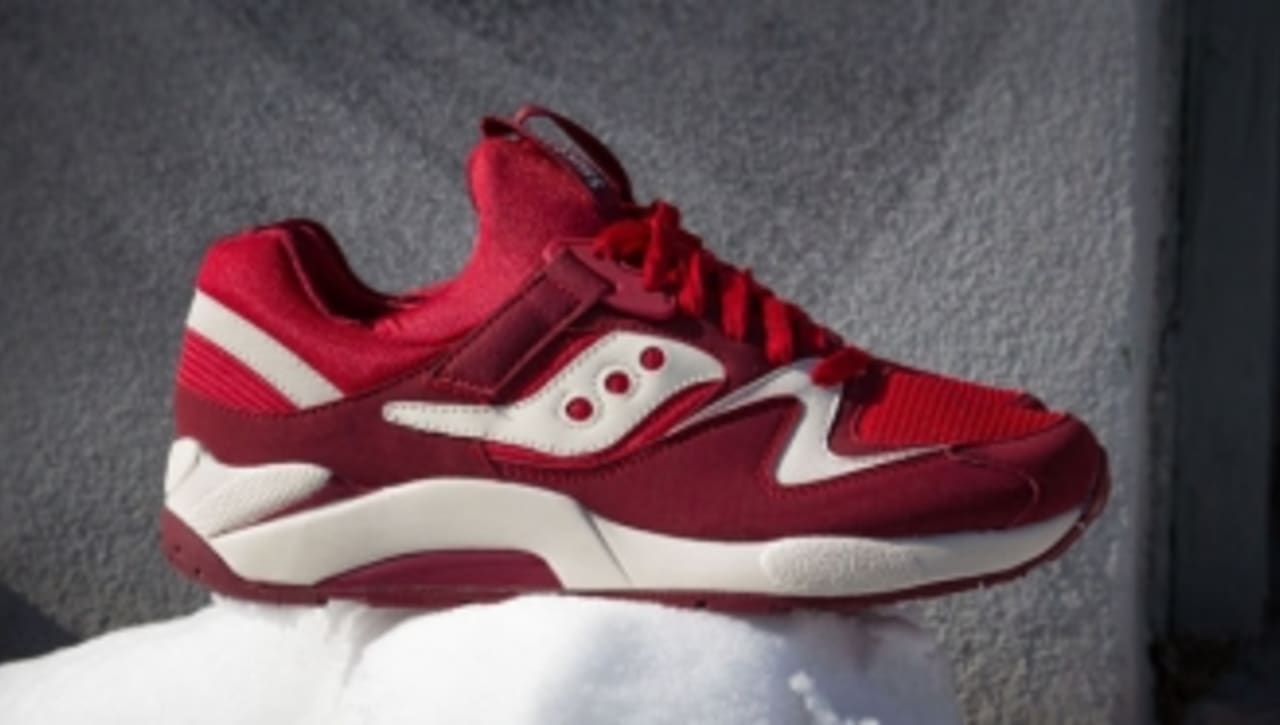 Saucony Grid 9000 - Red/Off-White 