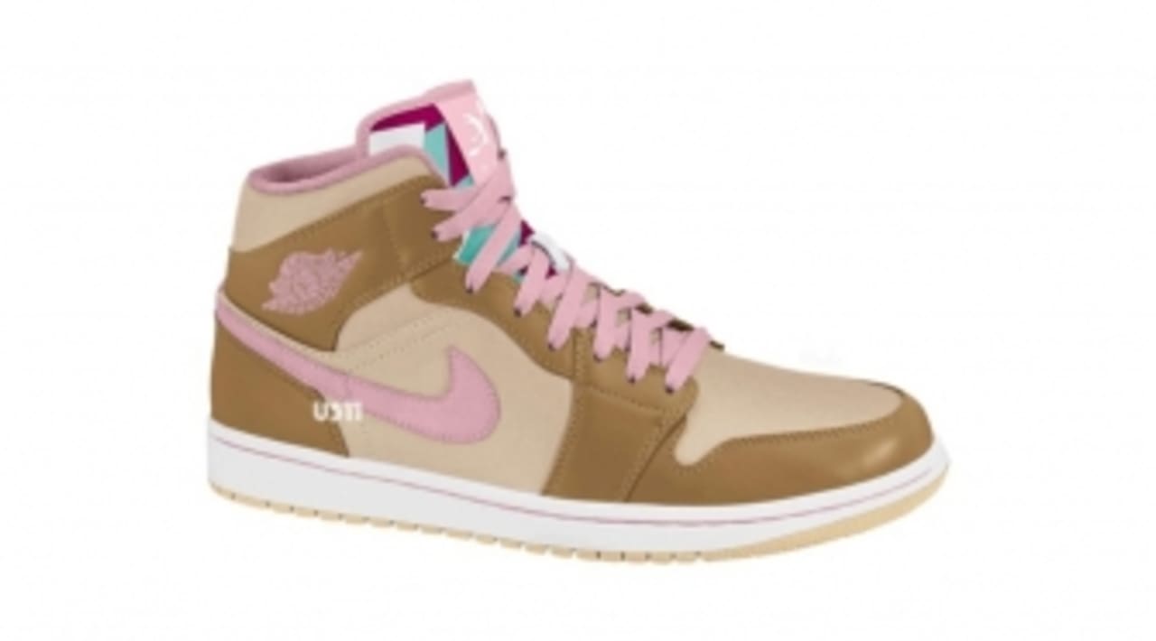 Lola Bunny Gets Her Own Air Jordan 1 | Sole Collector