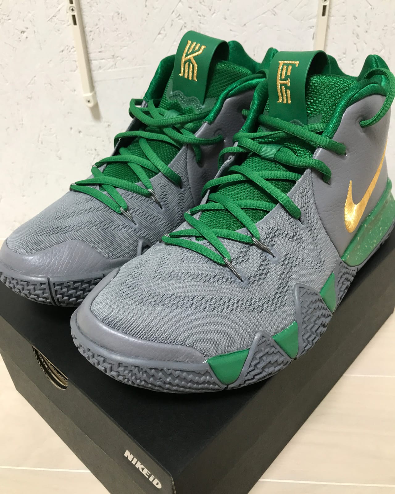 kyrie 4 clover