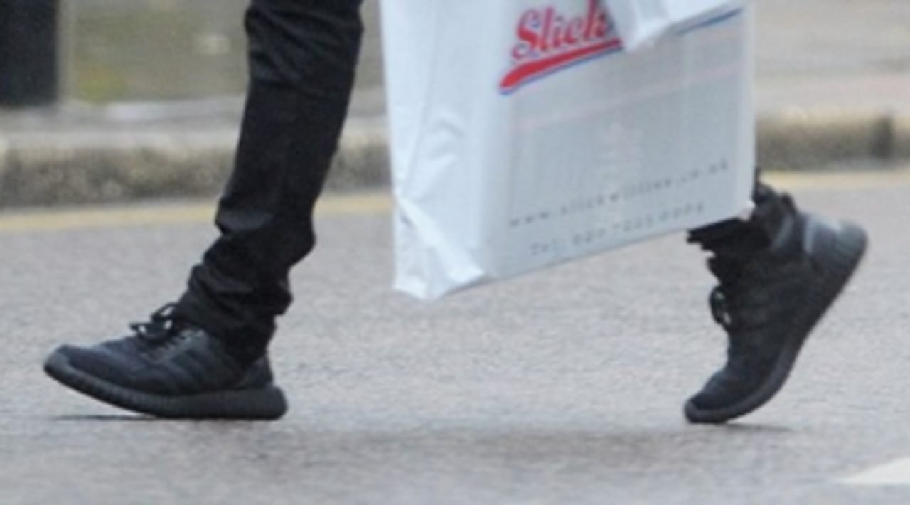 yeezys ultra boost 350