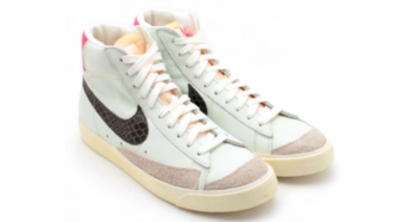 Nike Blazer Mid '77 PRM VNTG - Sail / Pink Force | Sole Collector