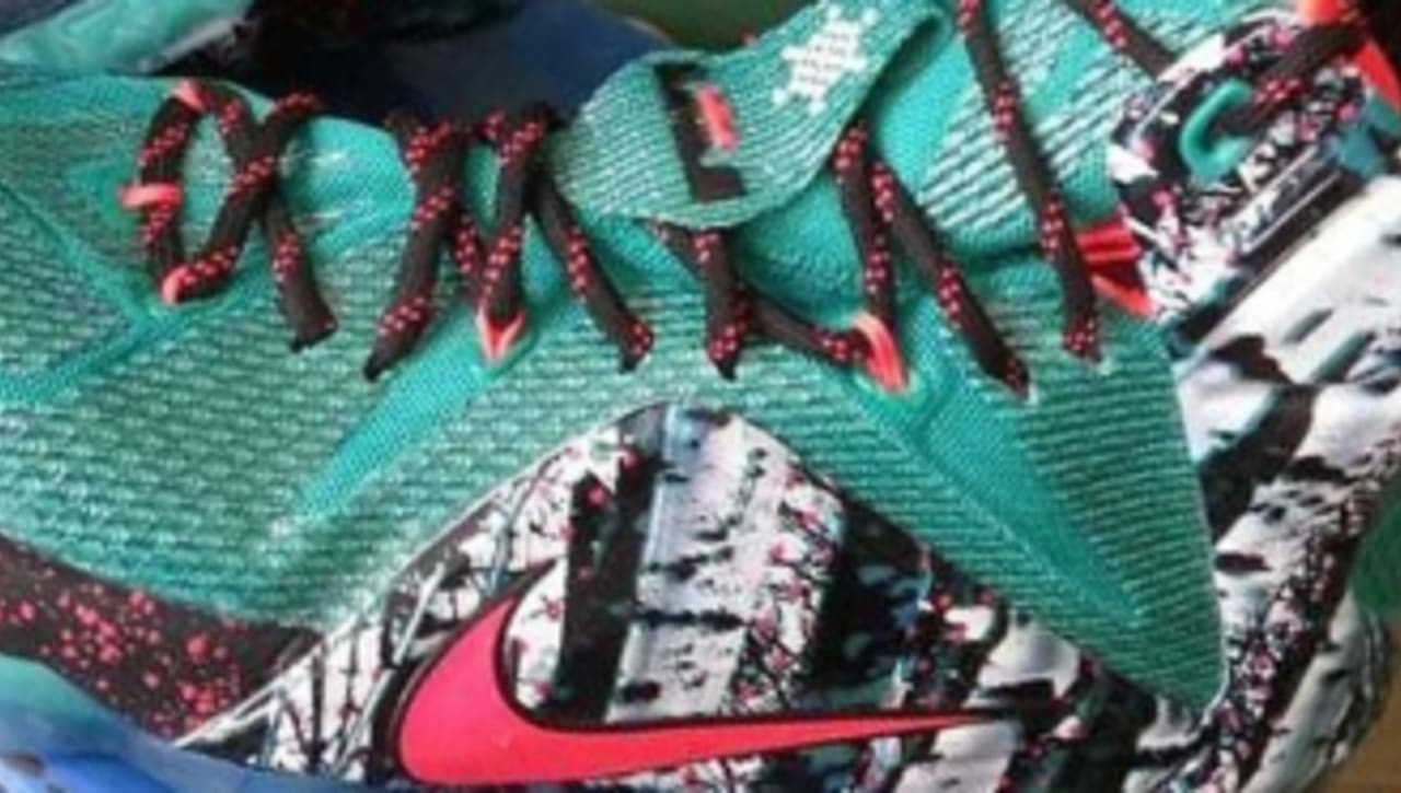 Nike Lebron 12 Christmas Unwrapped Sole Collector