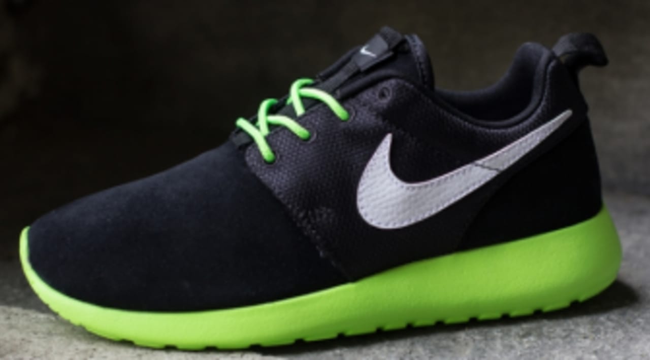 nike roshe run colorways