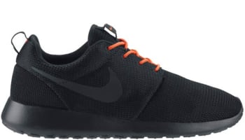 Nike Roshe Run Black/Total Crimson