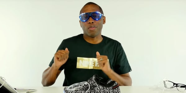 Fake yeezy light up shoes clearance