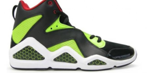 reebok kamikaze 3 on feet