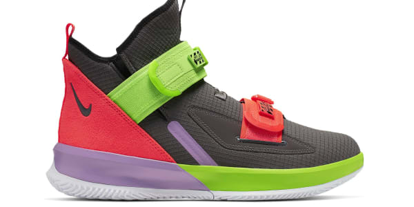 lebron soldier x111