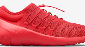 Nike Payaa Red