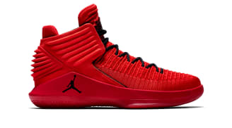 Air Jordan XXXII 