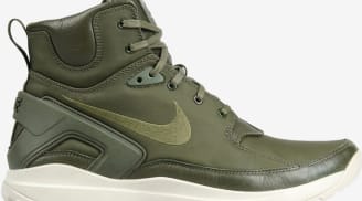 nike koth rough ultra mid stone island