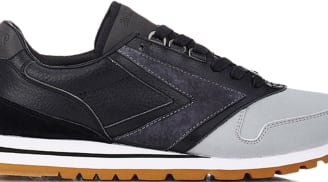 Barney's x Brooks Chariot Reflective Black