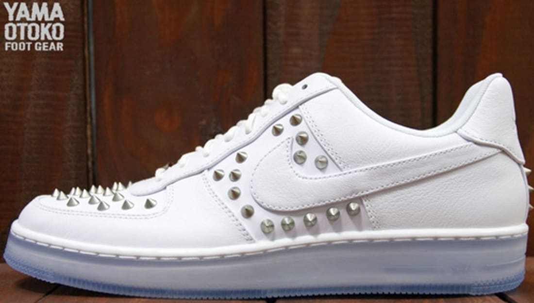 Nike Air Force 1 Downtown Spike White 