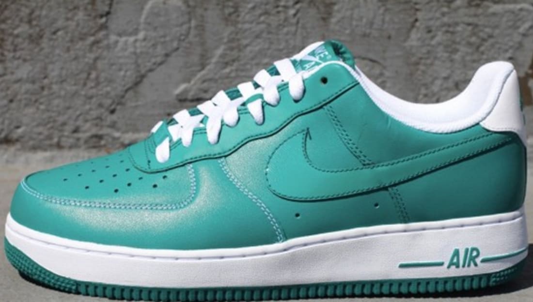 white and teal air forces