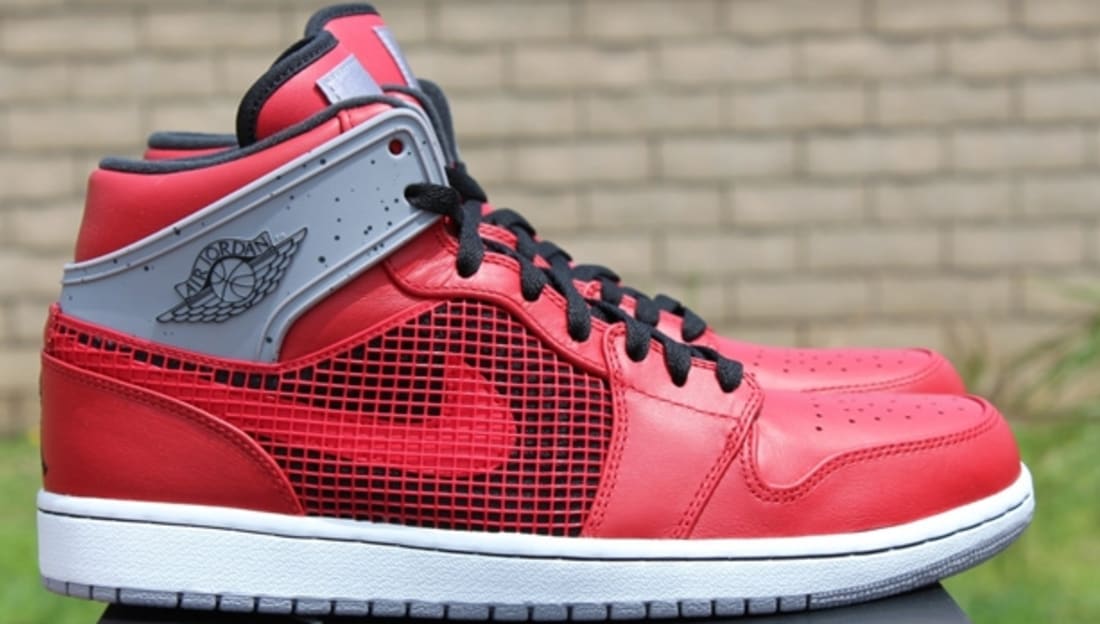 Air Jordan 1 Retro '89 Toro Fire Red 