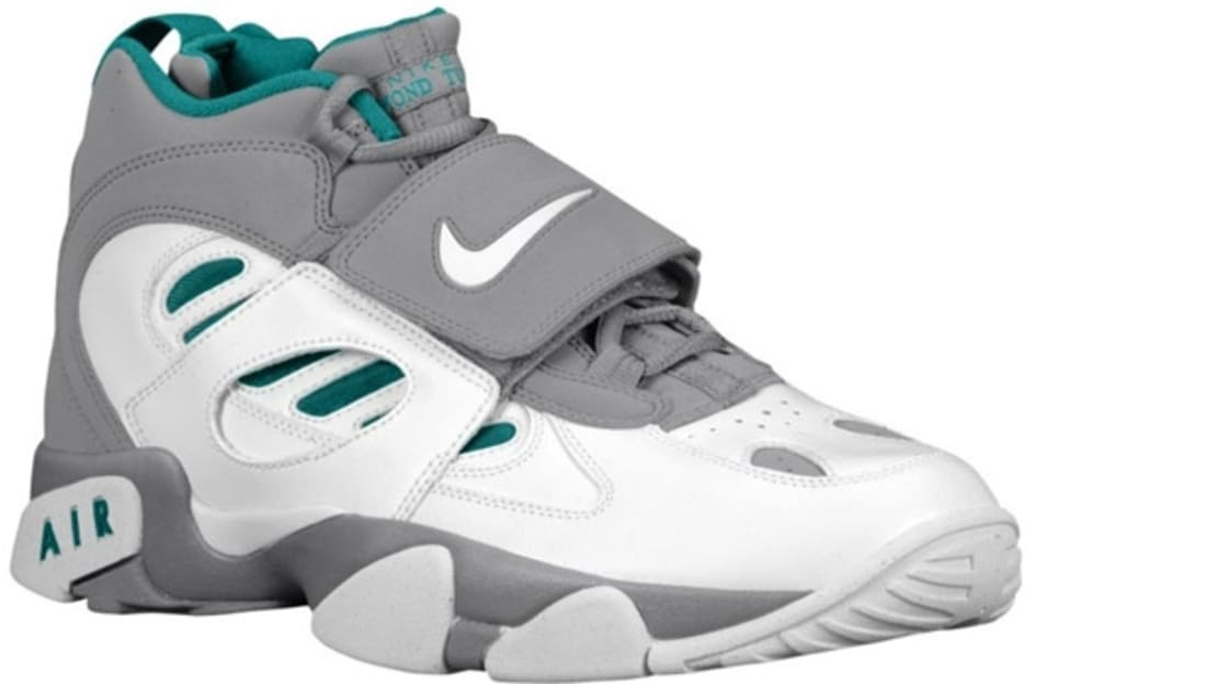 nike diamond turf