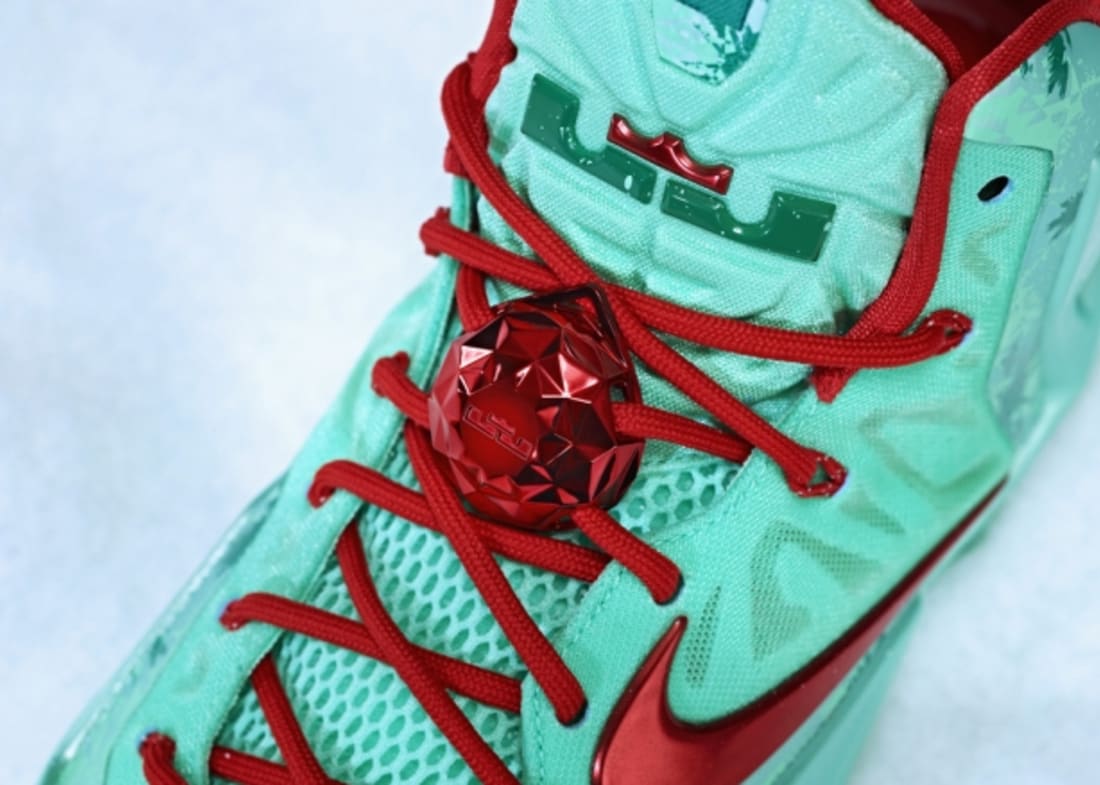 Nike LeBron 11 Green Glow/Light Crimson-Arctic Green