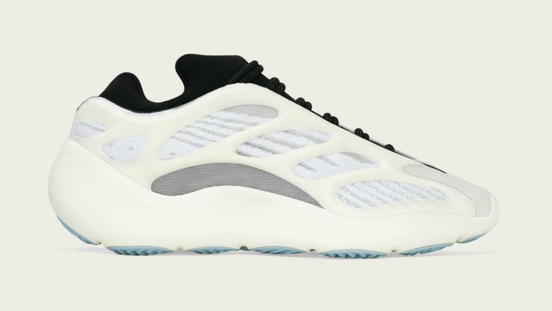 Menneskelige race Søndag guld Adidas Yeezy 700 V3 | Adidas | Sneaker News, Launches, Release Dates,  Collabs & Info