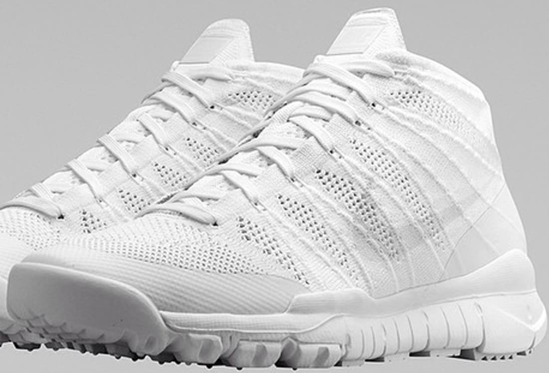 nike flyknit chukka white