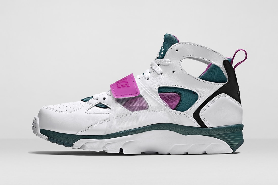 Cereza niebla Mil millones Nike Air Trainer Huarache | Nike | Sneaker News, Launches, Release Dates,  Collabs & Info