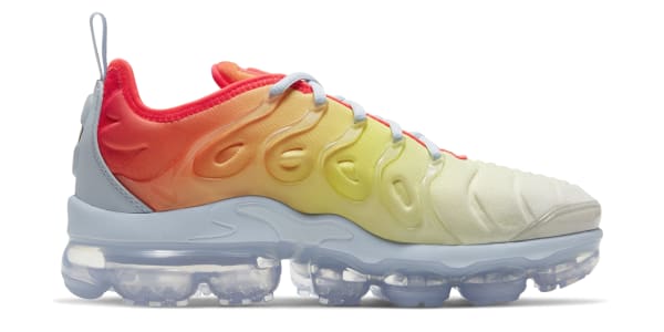 nike air vapormax plus opti yellow