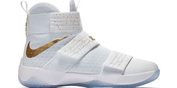 lebron soldier 10 black and gold
