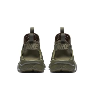 nike air huarache run olive green