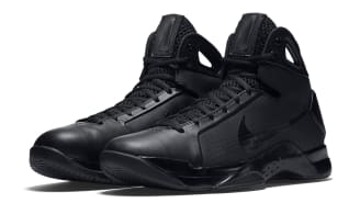 hyperdunk triple black