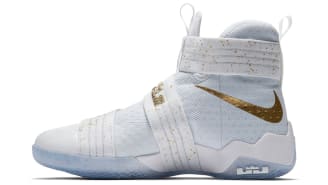 lebron zoom soldier 10 gold medal