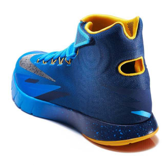 blue nike hyperrev