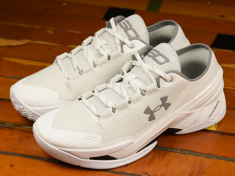 curry 2 all white
