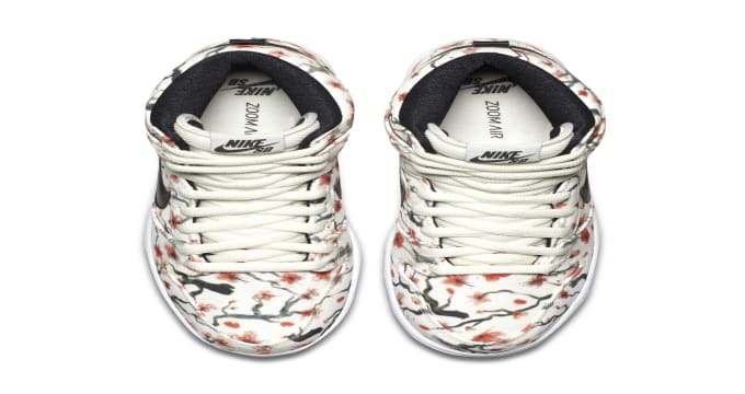sb dunk cherry blossom