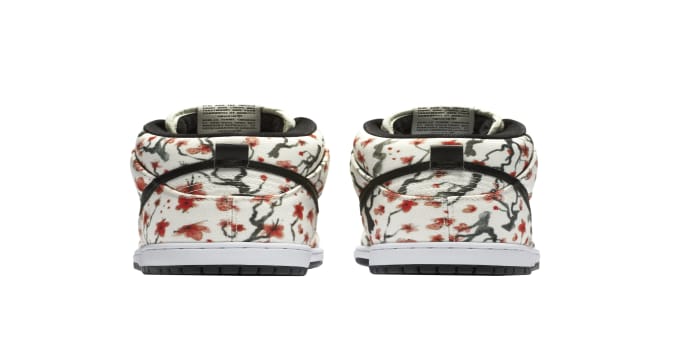 nike dunk cherry blossom