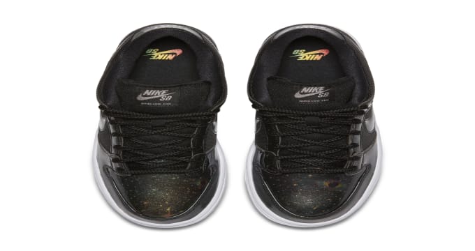 nike sb dunk low pro intergalactic