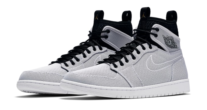 Air Jordan 1 Retro Ultra High \