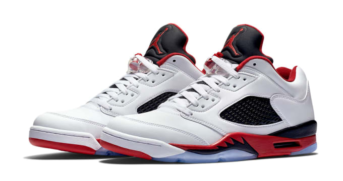 retro 5 low black and red