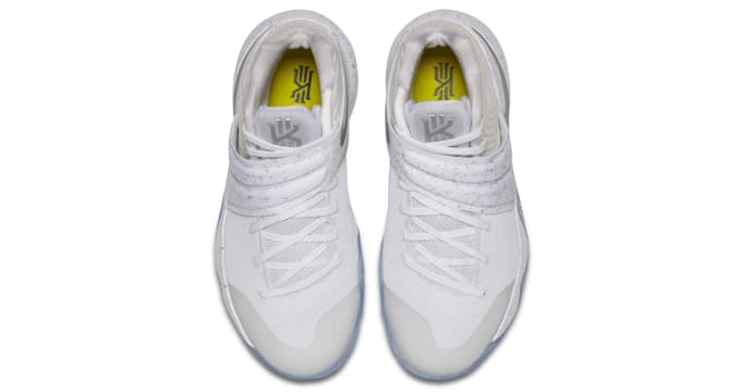 kyrie 2 silver speckle