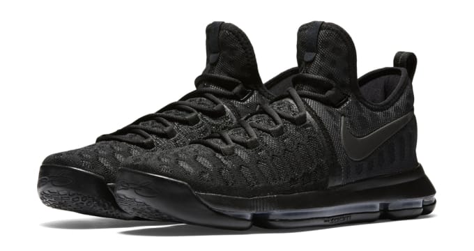 kd triple black
