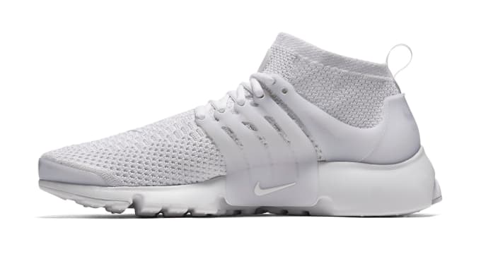 nike air presto flyknit white