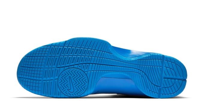Nike Hyperdunk 08 Triple Blue Nike Sole Collector