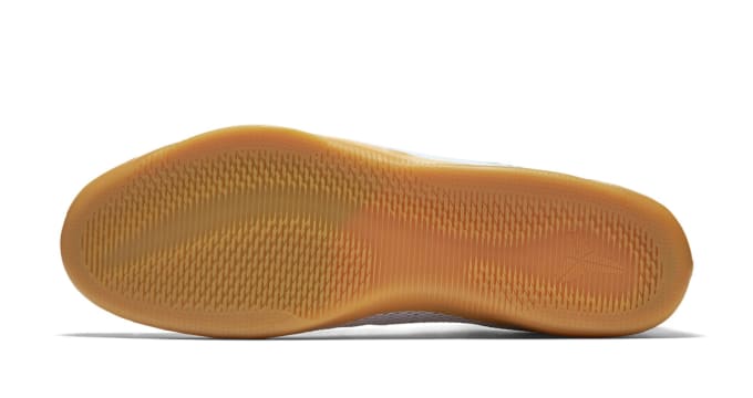 kobe 11 em low summer pack